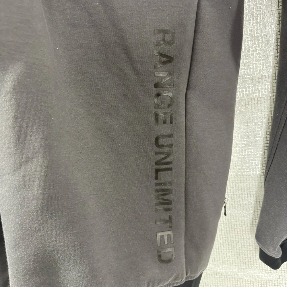 Under Armour Range Unlimited Charcoal Full-Zip Jacket size XL